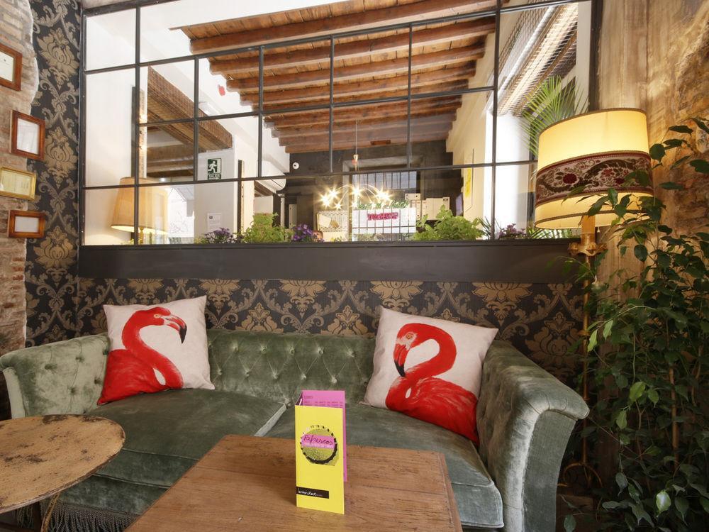 Hostal Lemon Rock