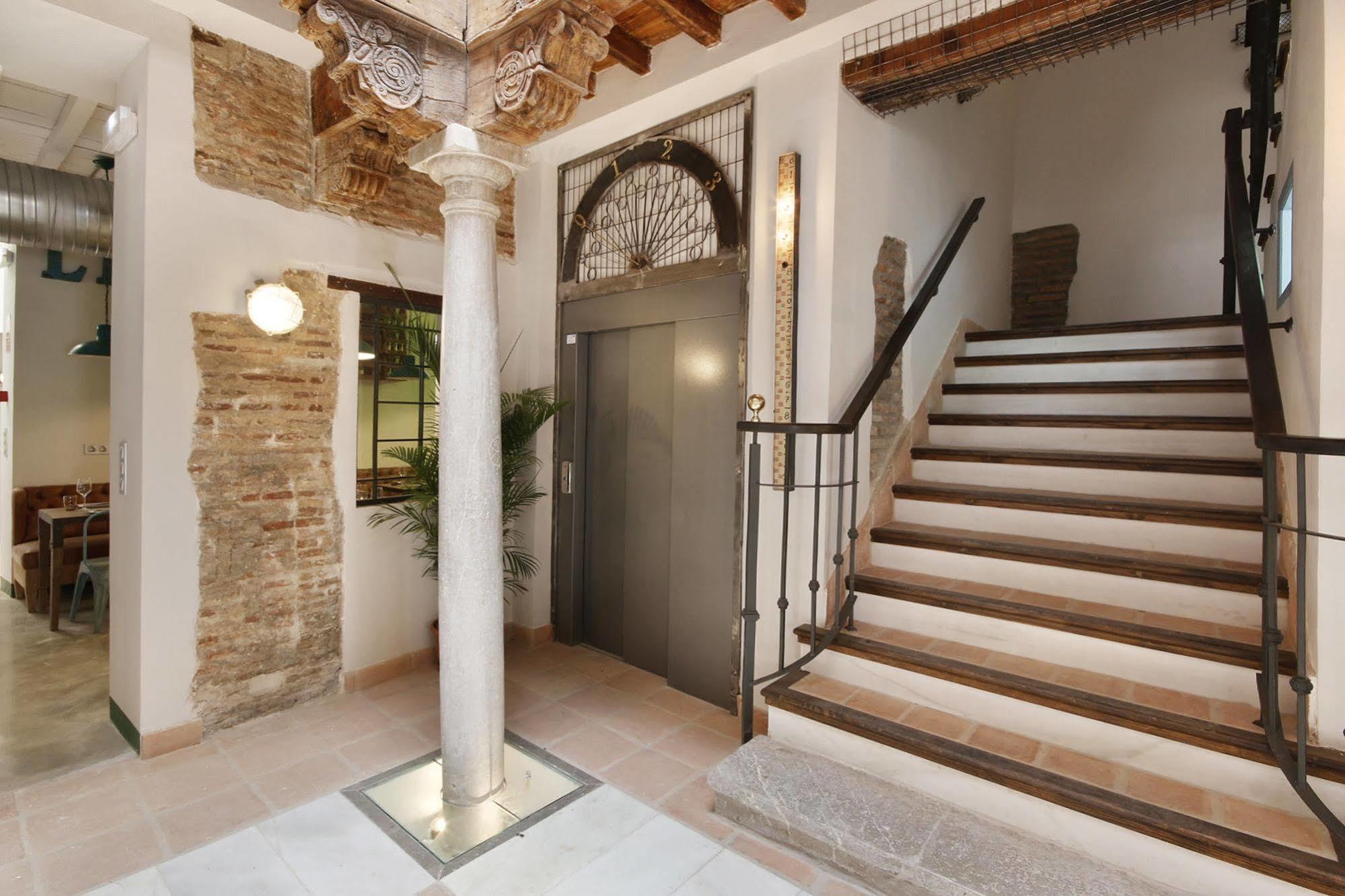 Hostal Lemon Rock